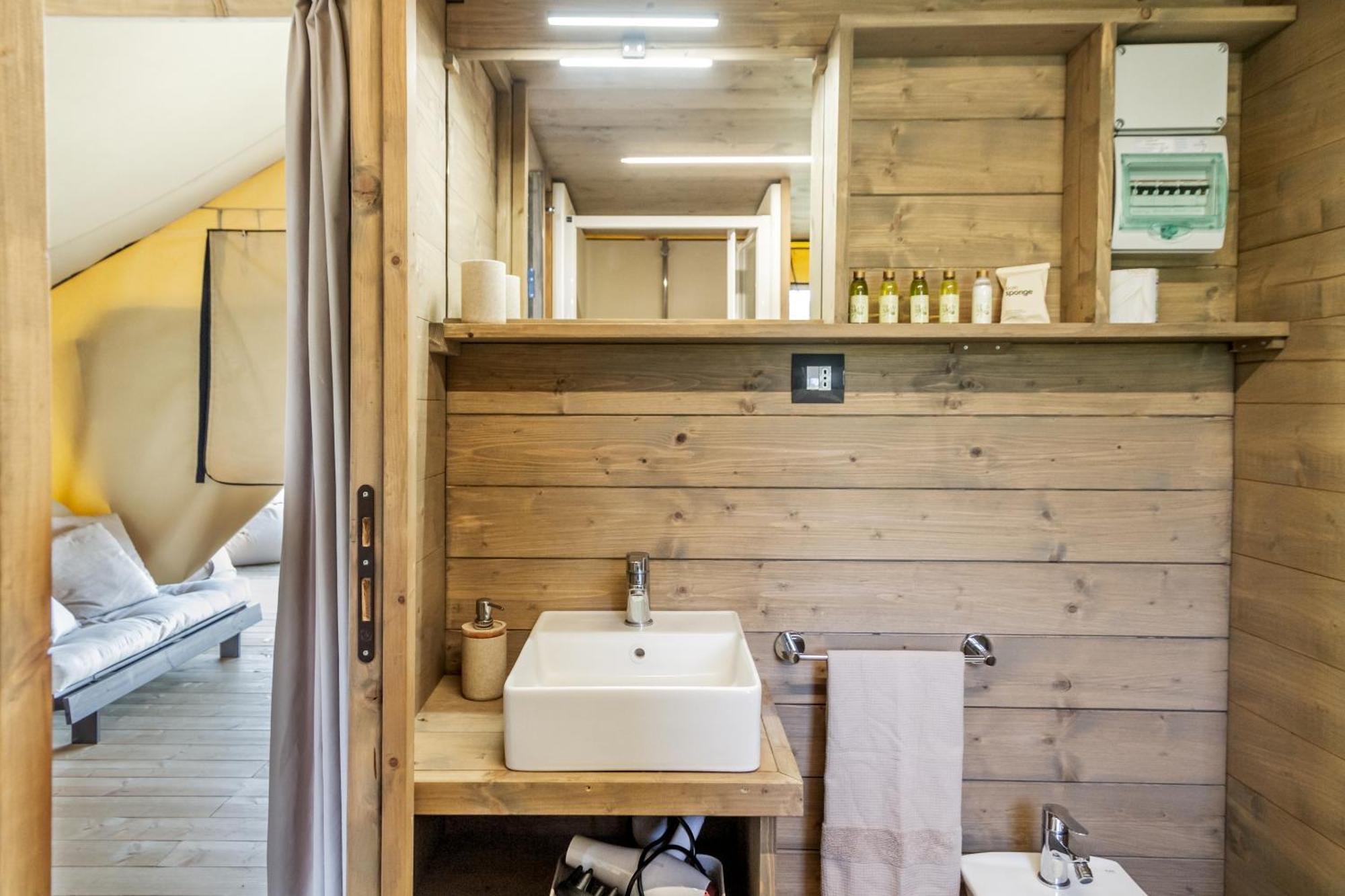 ホテル Glamping Grancia グロッセート エクステリア 写真